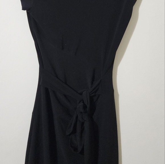 Cache Faux Wrap Sheath Dress - Picture 8 of 8